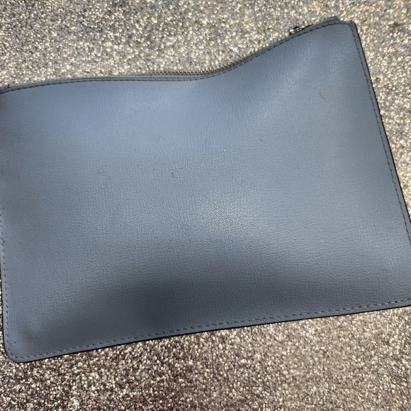 MICHAEL KORS CLUTCH  BAG - Picture 2 of 3